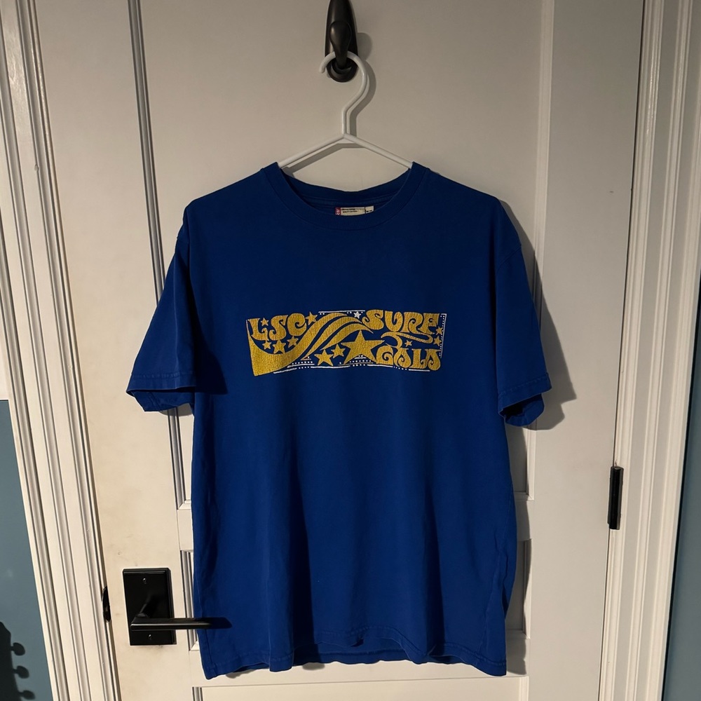 Levi’s T-Shirt - Size M